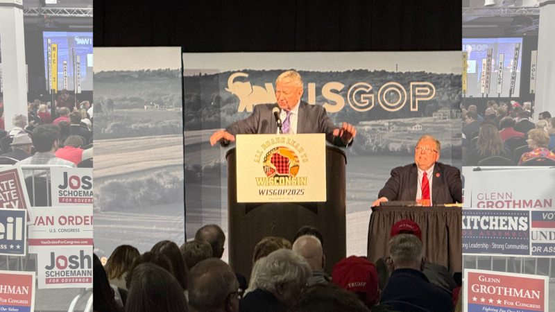 Former Gov. Tommy Thompson addresses the 2025 WisGOP convention in Rothschild, May 17. Photo by Abigail Leavins.