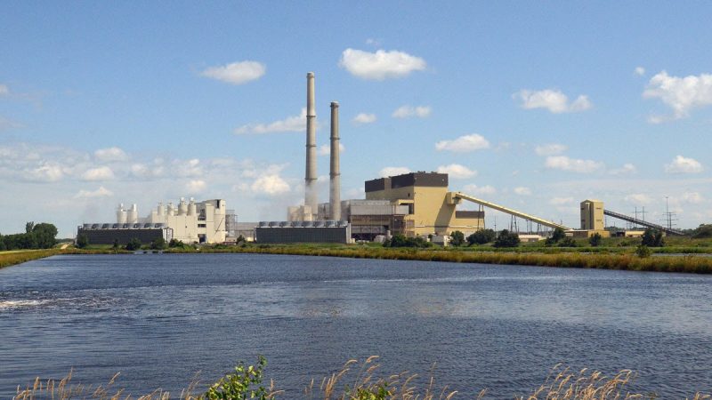 Alliant Energy Columbia Energy Center Photo from Alliant Energy: https://www.alliantenergy.com/news/news-center/2024/12/120424-columbia-energy-center