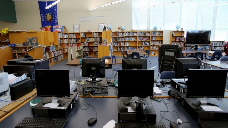 Linda Kellogg Library at the Aldo Leopold Elementary School, in Madison, on Thursday, October 8, 2015. PHOTO BY MICHELLE STOCKER